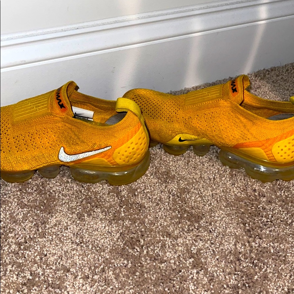 Women’s yellow no string yellow Nikes